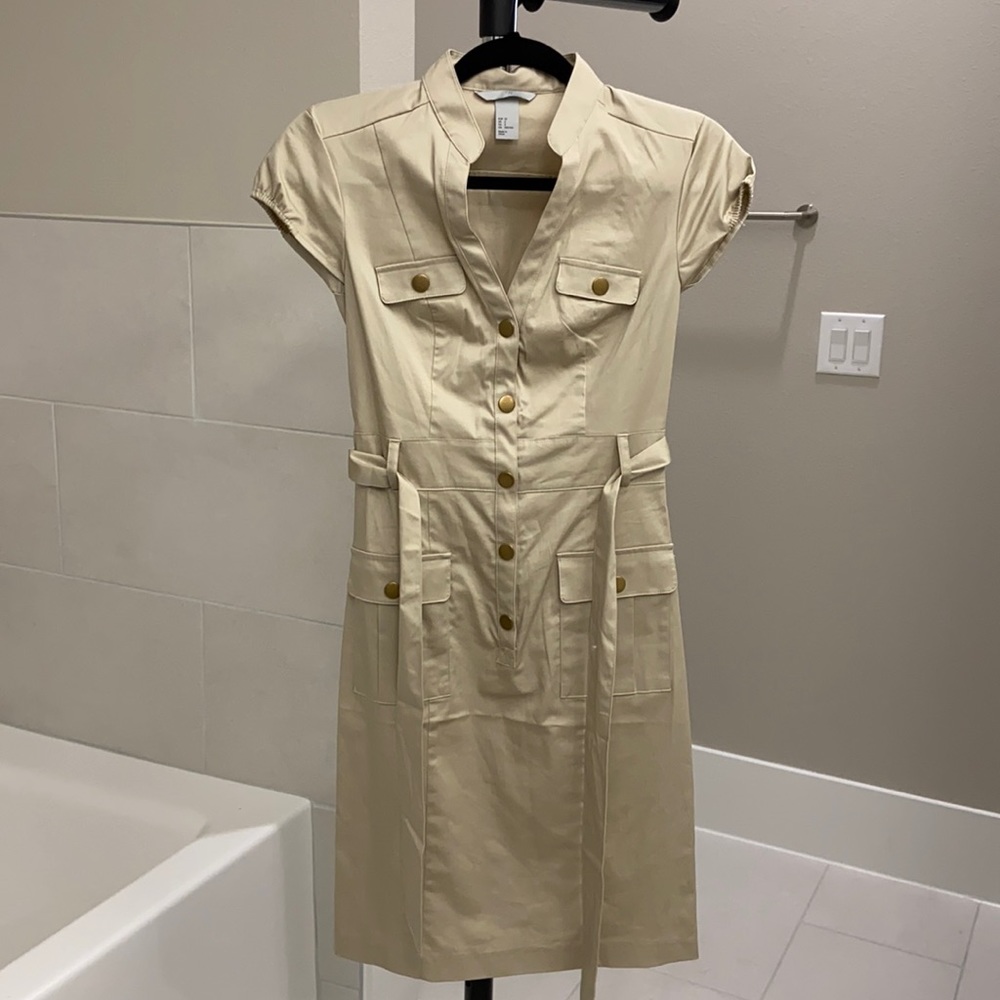 H&M Fitted Dress